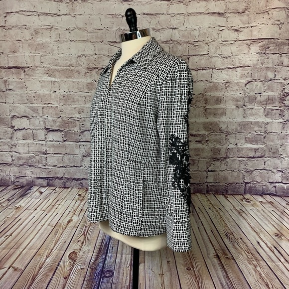 Chico’s Black Geometric Appliqué Full Zipper Lined Jacket - Picture 2 of 16